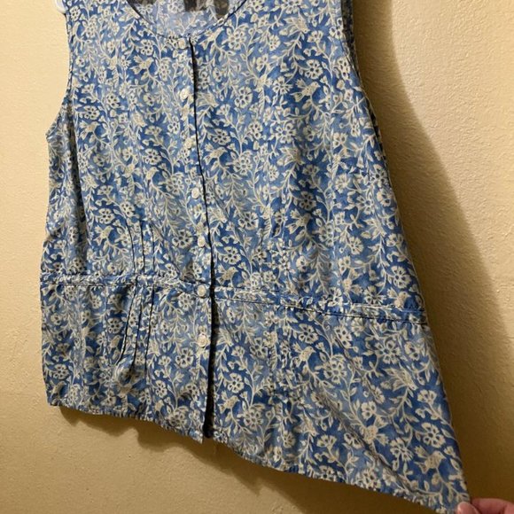 Y2K Emma James Women's Blue Floral Cottage Sleeveless Button Up Shirt Size M/L - Picture 3 of 4